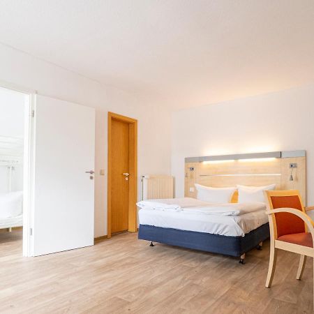 Motel Stralsund Bagian luar foto
