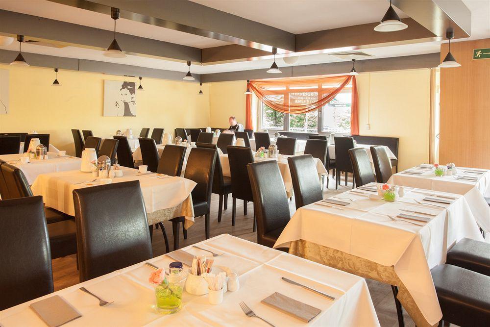 Motel Stralsund Bagian luar foto