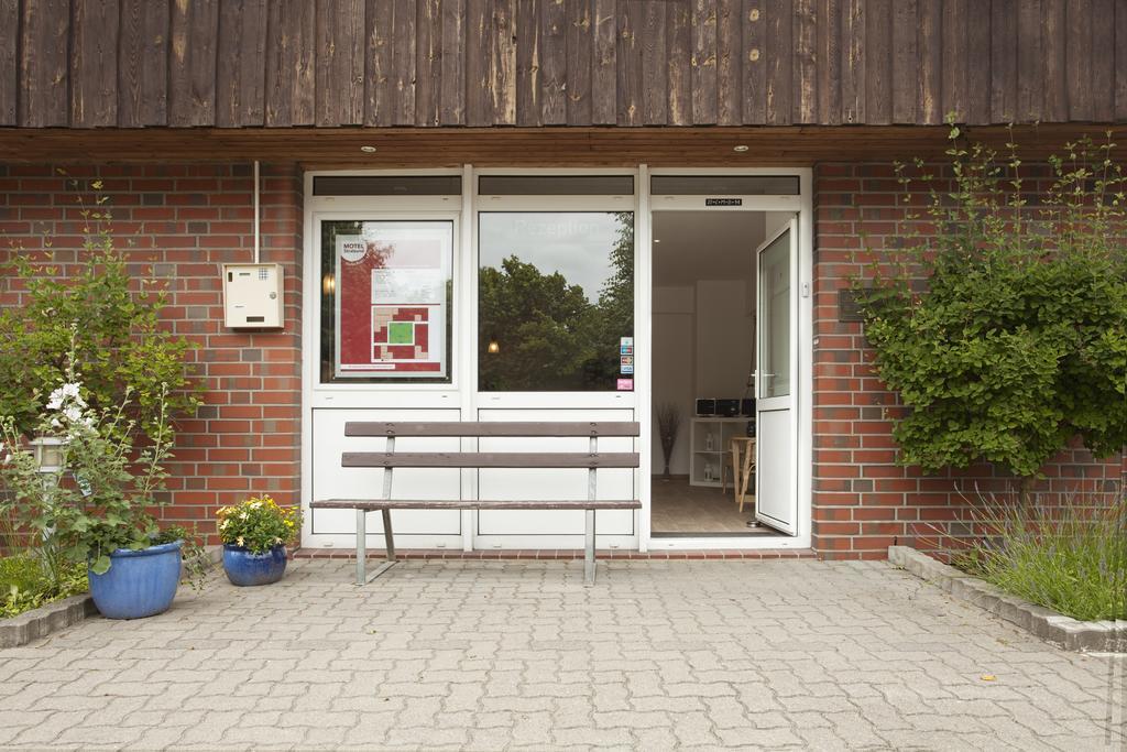 Motel Stralsund Bagian luar foto