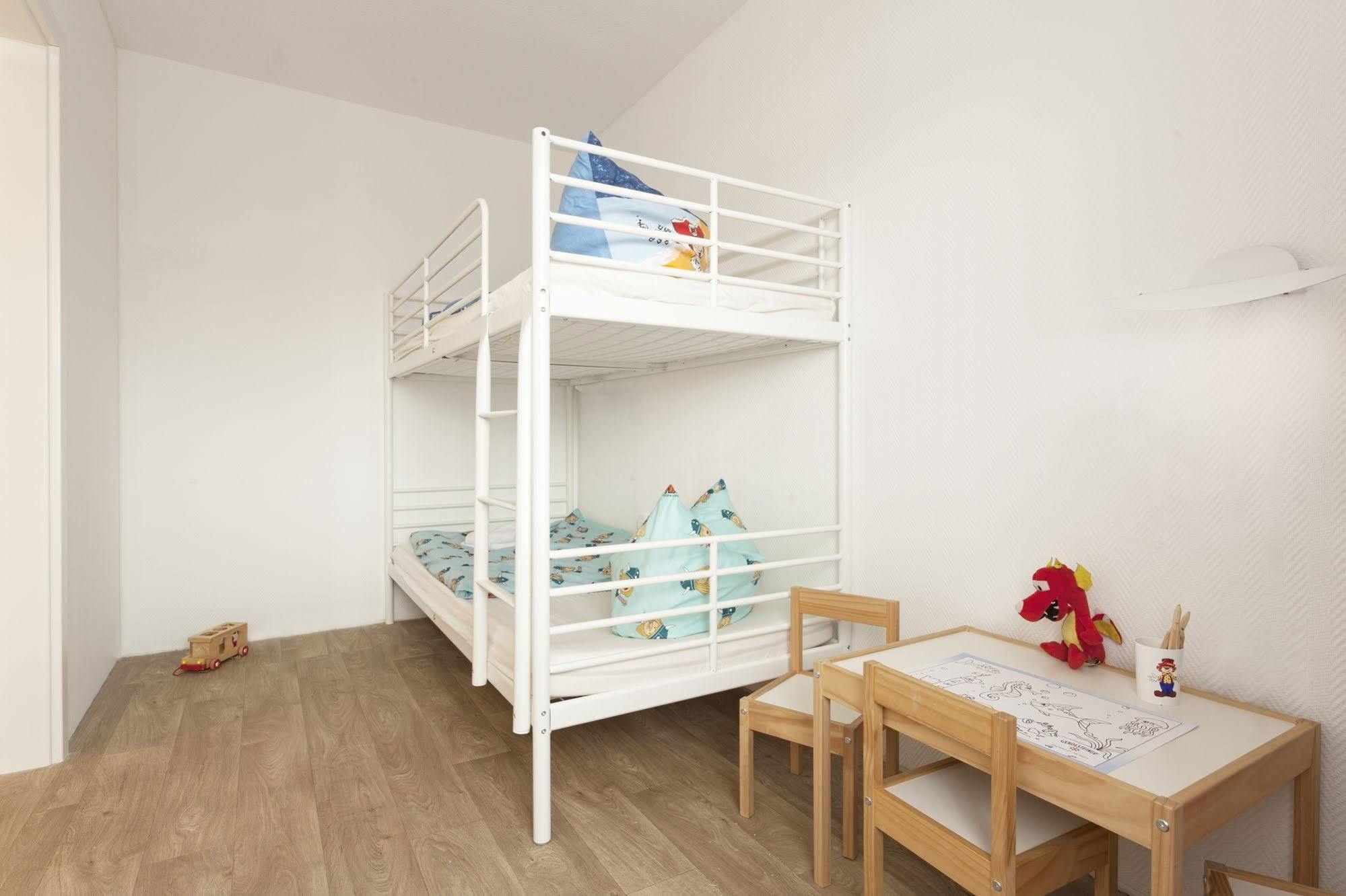 Motel Stralsund Bagian luar foto