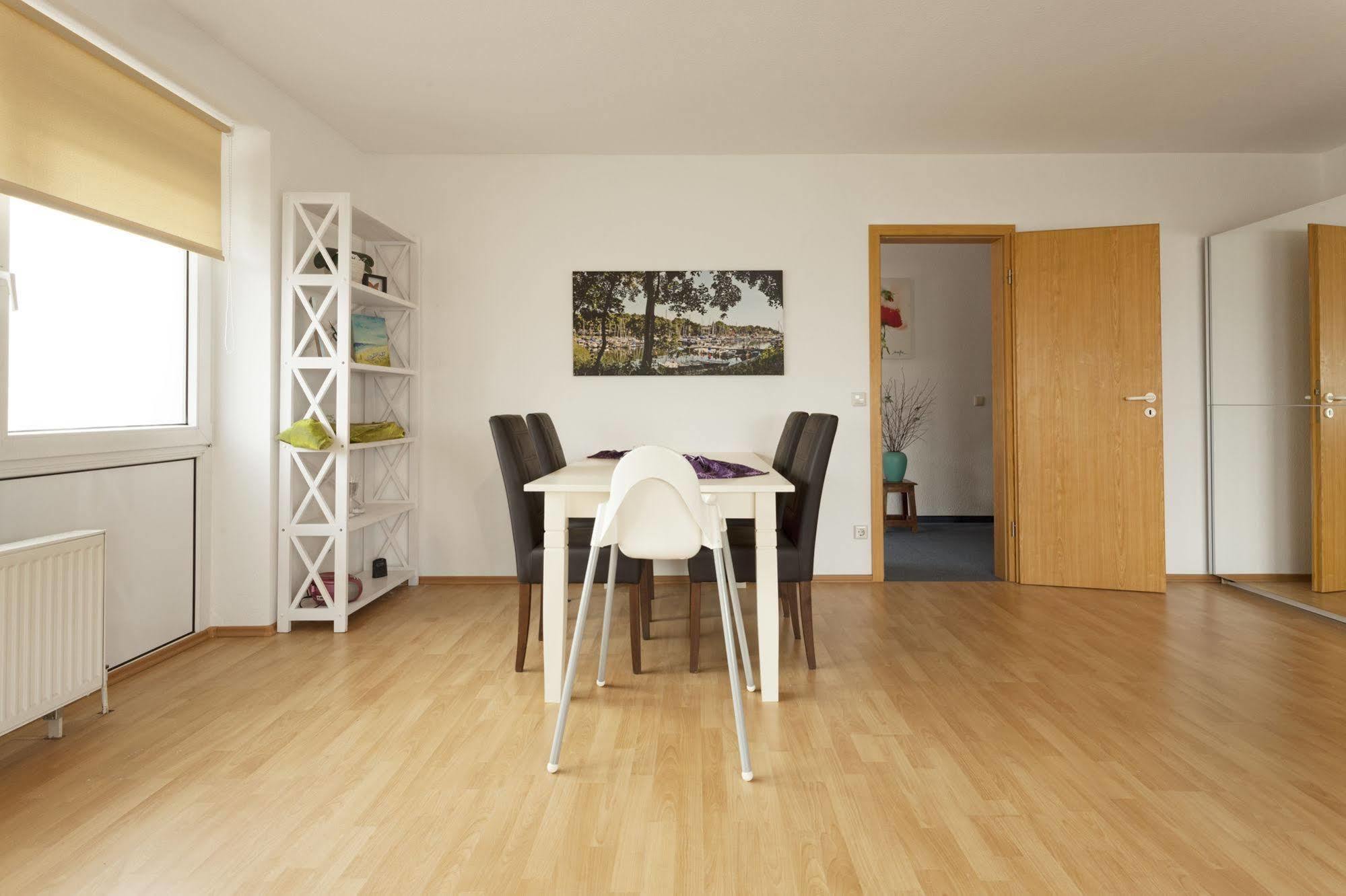 Motel Stralsund Bagian luar foto