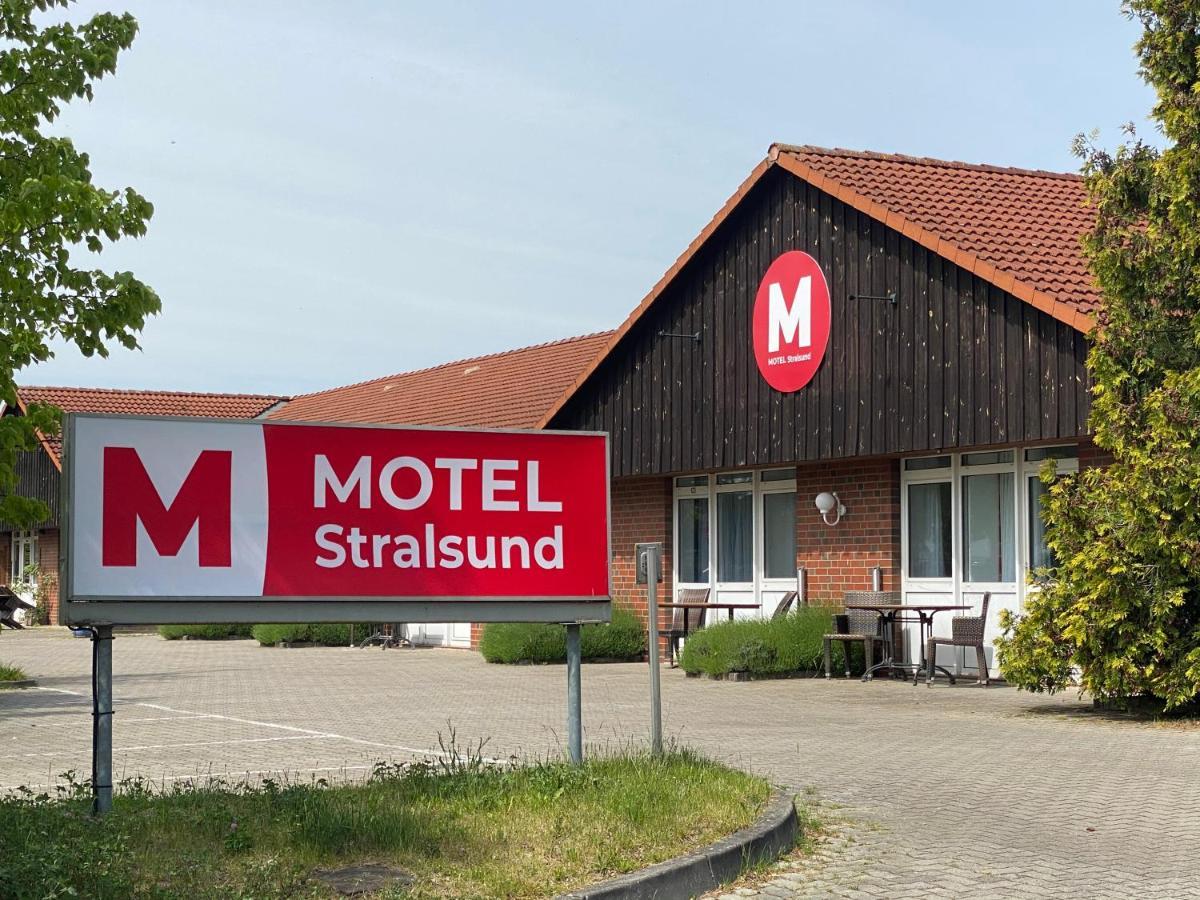 Motel Stralsund Bagian luar foto